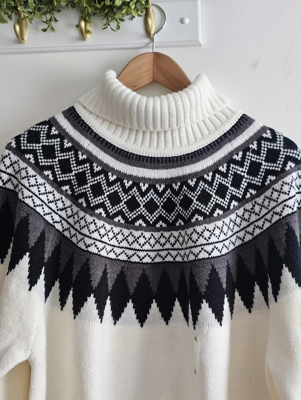 NWT Club Room Fair Isle Turtleneck Sweater XL Ivory Black Nordic Winter Knit